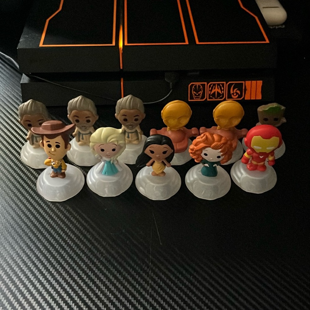The 100 Disney McDonald’s toys lot